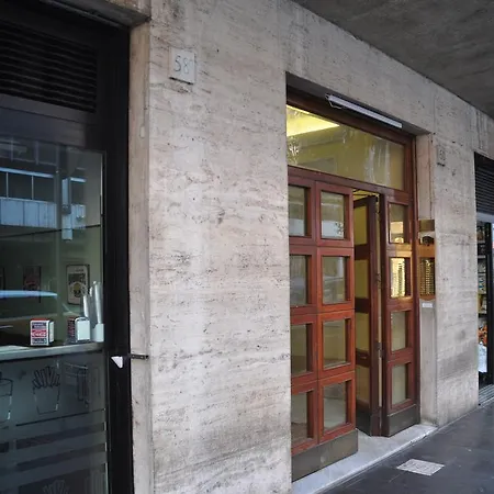 Domus Cavour