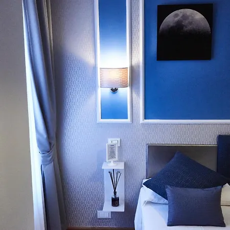 Domus Cavour 4* Rom