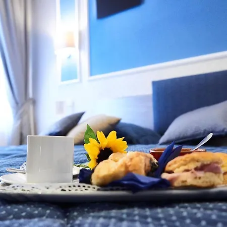 Domus Cavour Bed & Breakfast Roma