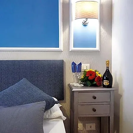 住宿加早餐酒店 Domus Cavour 4*