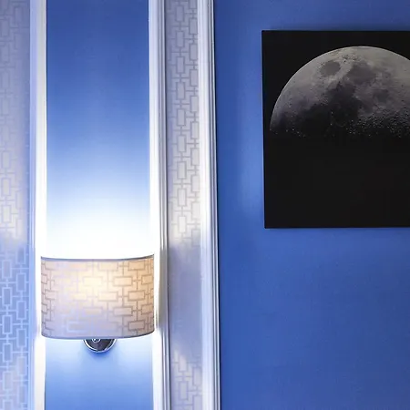 Domus Cavour Bed and breakfast 4*