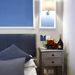 Domus Cavour Bed and Breakfast