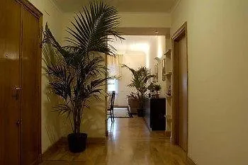 Domus Cavour Rzym