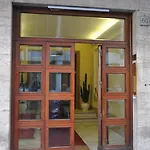Domus Cavour 4*