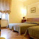 Domus Cavour Roma